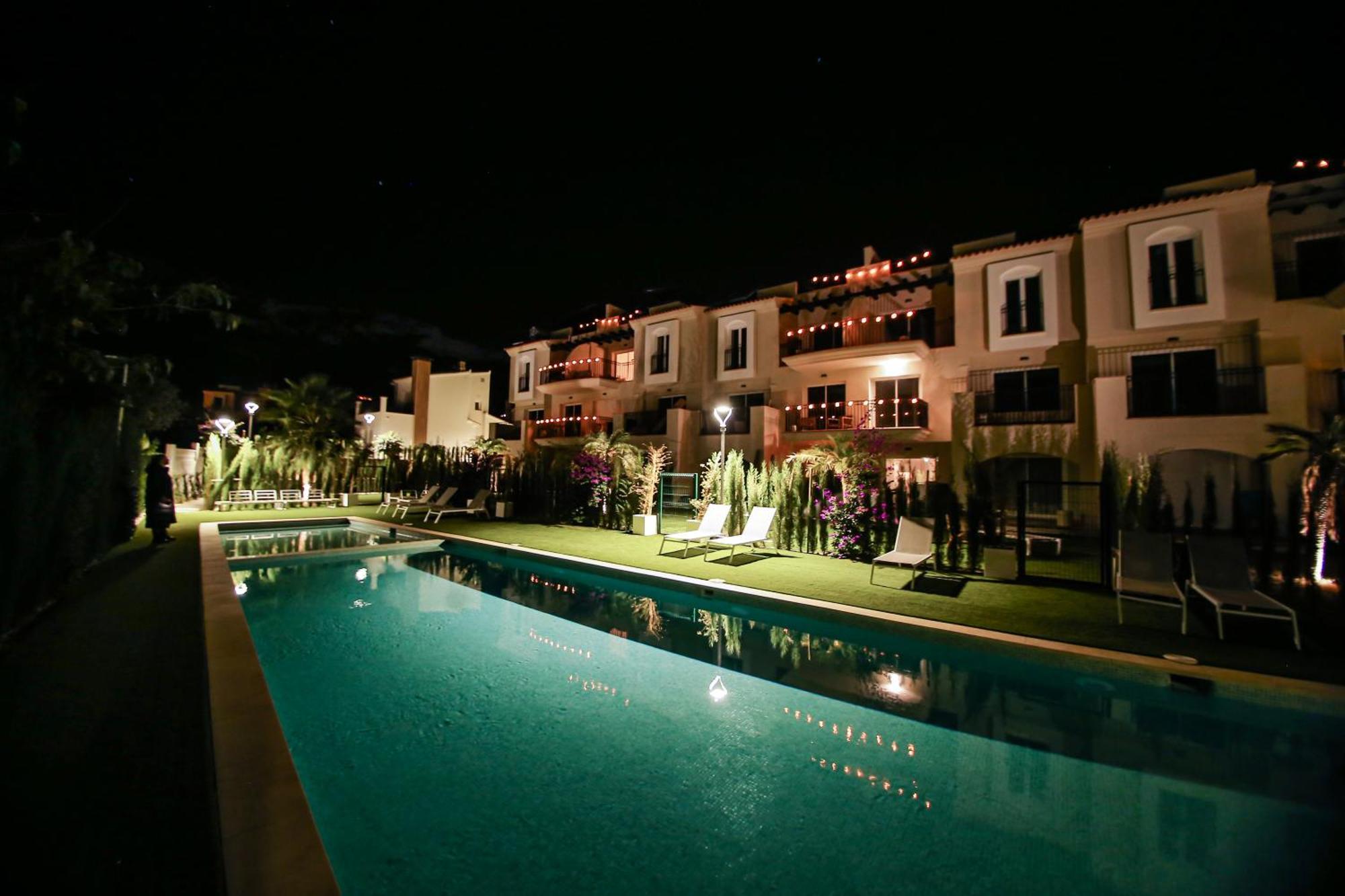 Modern Flat With Montgo View Apartment Denia Bagian luar foto