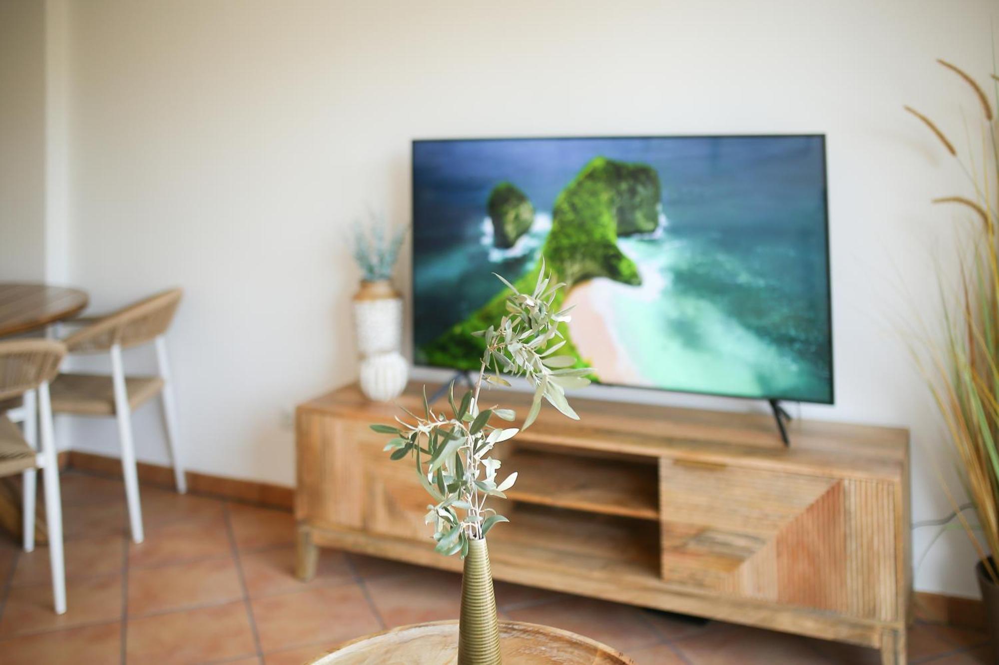 Modern Flat With Montgo View Apartment Denia Bagian luar foto