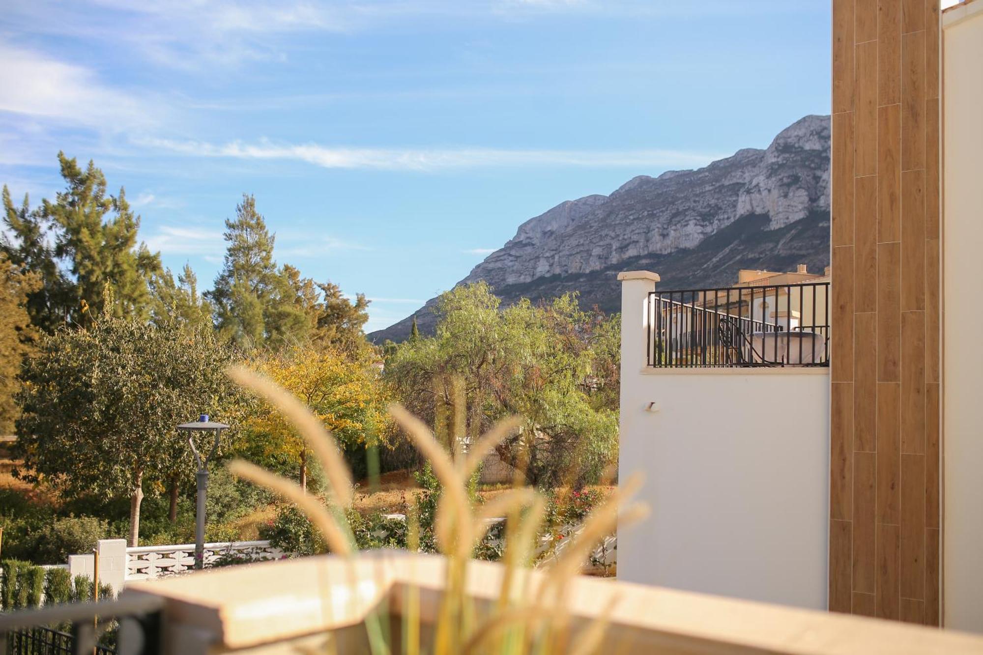 Modern Flat With Montgo View Apartment Denia Bagian luar foto