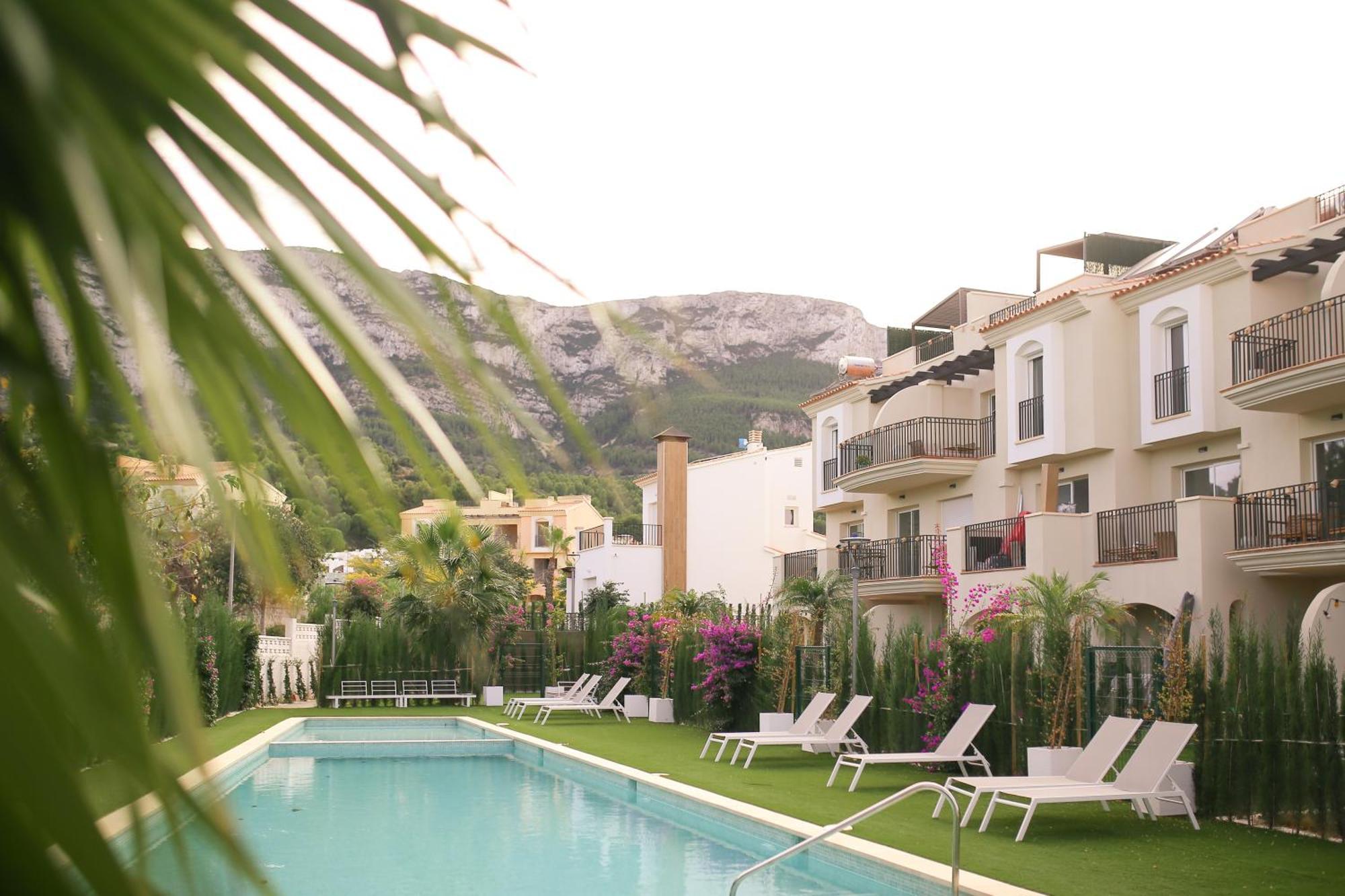 Modern Flat With Montgo View Apartment Denia Bagian luar foto