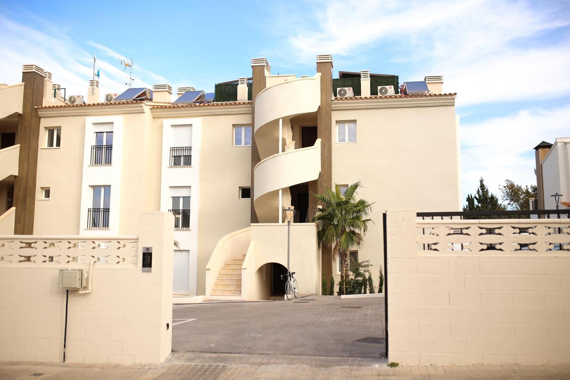 Modern Flat With Montgo View Apartment Denia Bagian luar foto